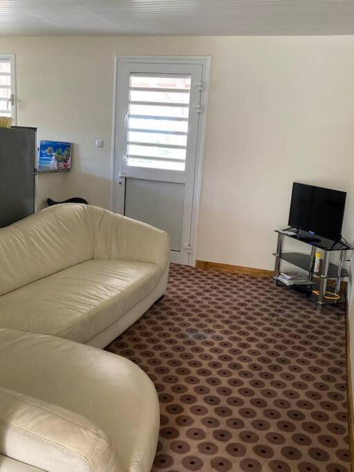 Location Saisonniere Bel Appartement Les Trois-Ilets Eksteriør billede